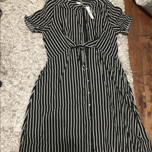 NWT Thyme Maternity Dress- Size S